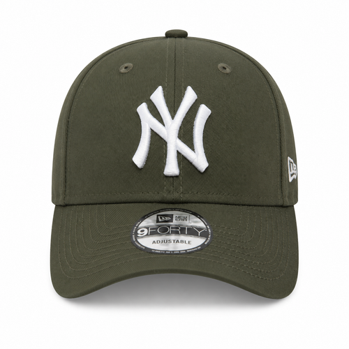 New Era New York Yankees 9FORTY Adjustable Cap in Olive/White