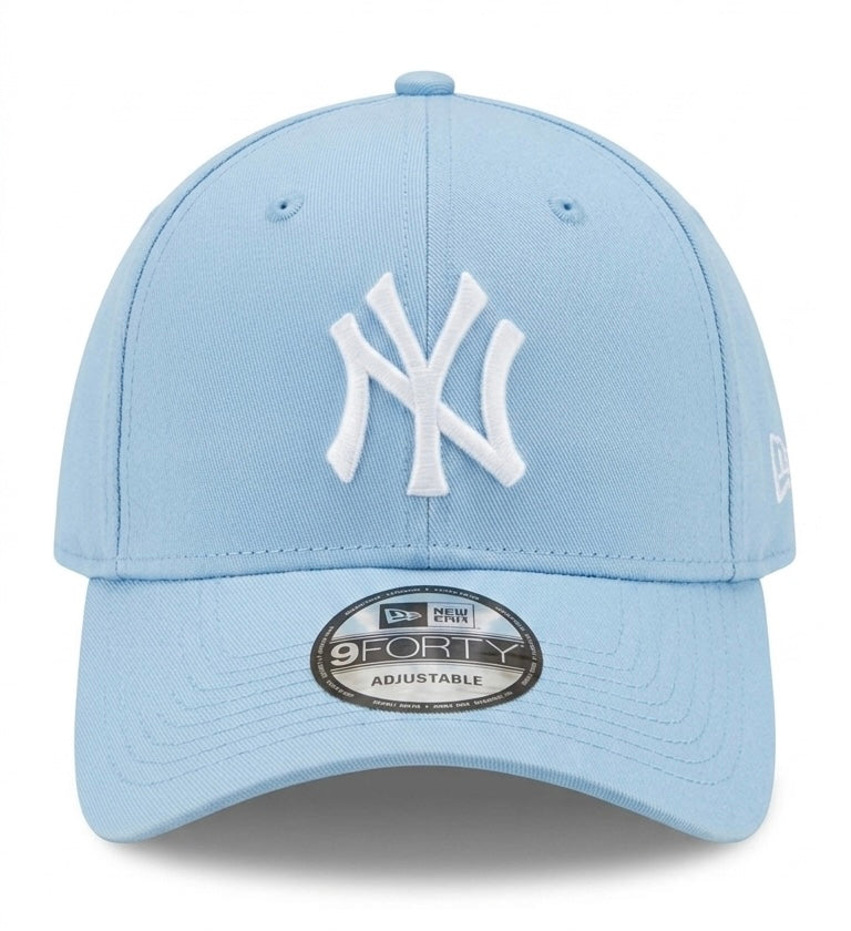 New Era New York Yankees League Essential Light Blue Adjustable Cap